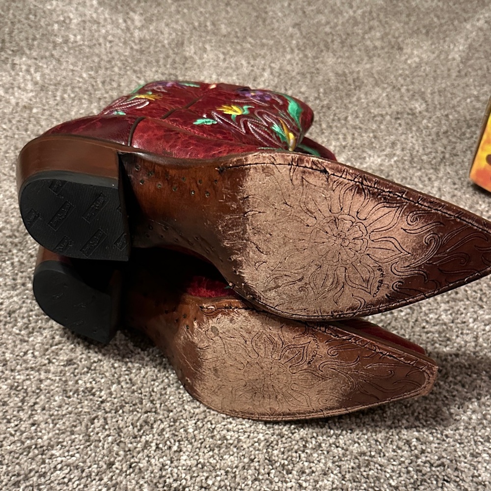 Tony Lama Red Embroidered Western Boots - Picture 6 of 10